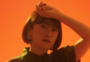 【海外で拡散中】日本人歌手の公演が中断　「中国が歌唱中に引きずり下ろした」との投稿が欧米でも広がる［動画］