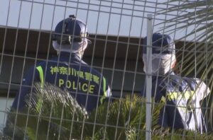 「鉄パイプで殴られた」神奈川県鎌倉市の住宅に複数人が押し入り現金約40万円を奪って逃走　住人は殴られ軽傷　強盗傷害事件として捜査　神奈川県警［TBS］